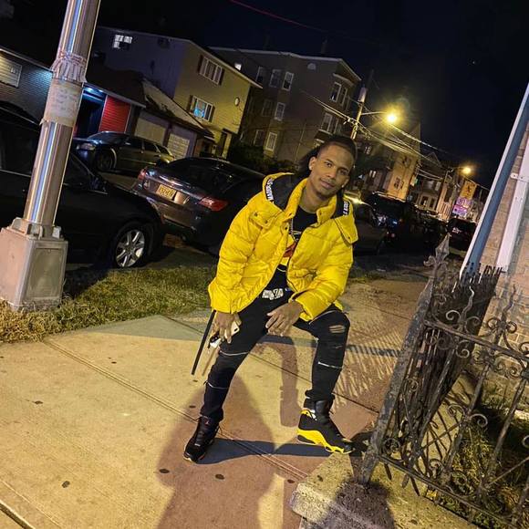 Meet your Posher, Gabriel - Picture 1 of 1